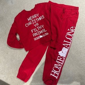 Sweat suit, size Medium